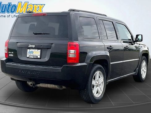 Used 2010 Jeep Patriot Sport w/ Tire & Wheel Group AWD/4WD image 9