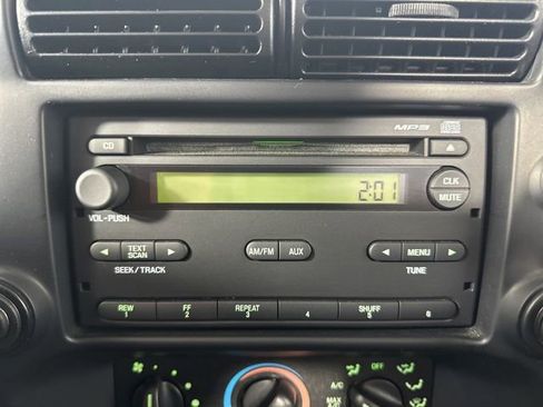 Used 2009 Ford Ranger 2WD Regular Cab image 18