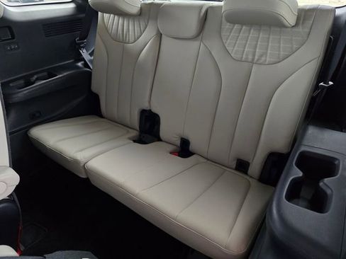 Used 2023 Hyundai Palisade Limited FWD image 31