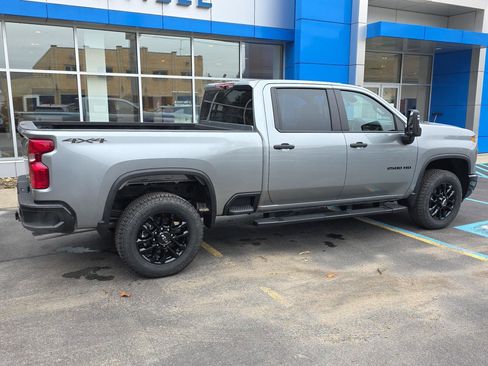 New 2025 Chevrolet Silverado 2500 Custom w/ Custom Value Package image 12