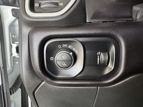 Used 2022 RAM 3500 Big Horn w/ Level A Equipment Group AWD/4WD image 21