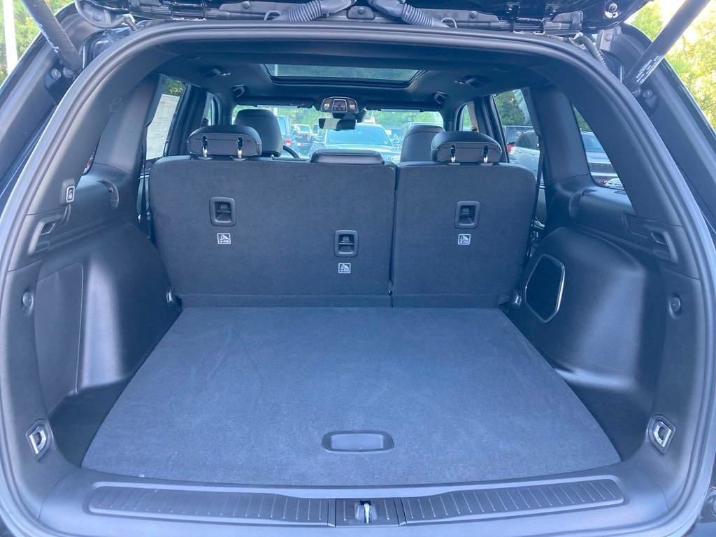New 2024 Jeep Grand Cherokee Limited 4xe w/ Luxury Tech Group II AWD/4WD image 34