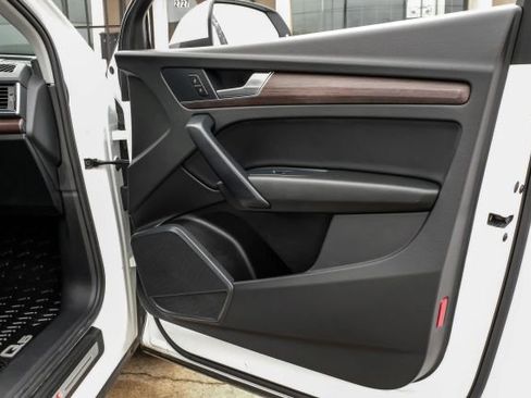 Used 2022 Audi Q5 2.0T Premium image 48