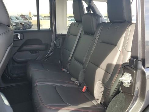 New 2026 Jeep Wrangler Unlimited Rubicon image 15