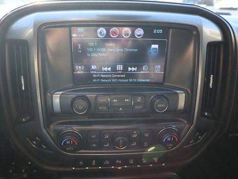 Used 2017 Chevrolet Silverado 2500 LTZ w/ Duramax Plus Package image 11