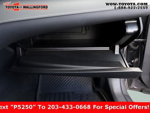 Certified 2023 Toyota Camry SE image 41