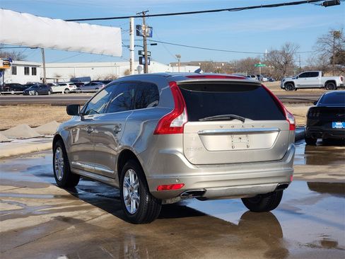 Used 2016 Volvo XC60 T5 Premier image 7