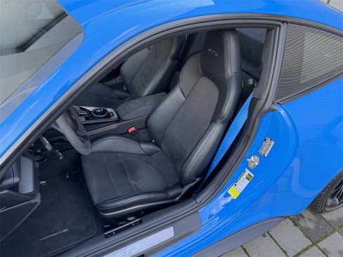 Used 2023 Porsche 911 GT3 image 11