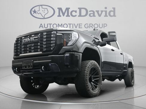 Used 2024 GMC Sierra 2500 Denali Ultimate AWD/4WD image 27