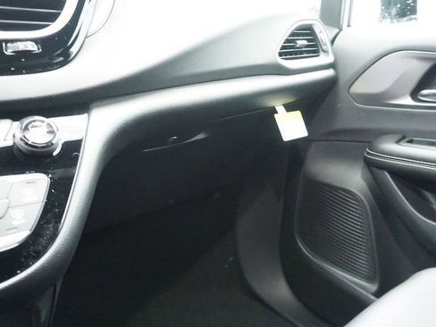 New 2026 Chrysler Voyager LX image 31