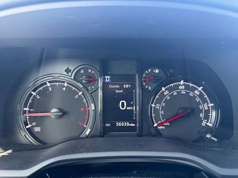 Used 2024 Toyota 4Runner SR5 image 21