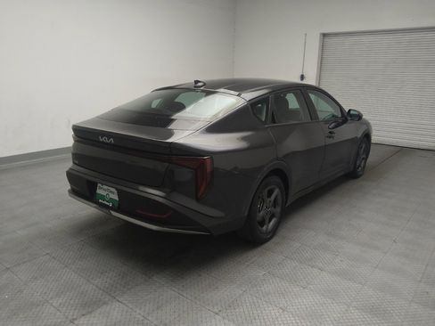 Used 2025 Kia K4 FWD image 9