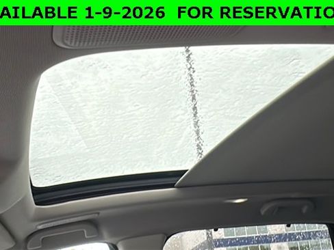 Used 2026 Acura MDX w/ Technology Package image 12