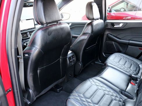 Used 2024 Ford Escape ST-Line Elite w/ Premium Technology Package image 24