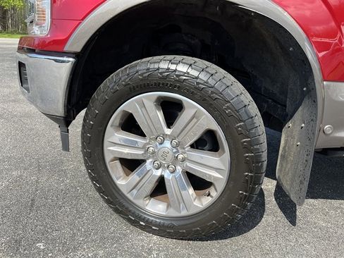 Used 2018 Ford F150 King Ranch w/ Equipment Group 601A Luxury AWD/4WD image 13