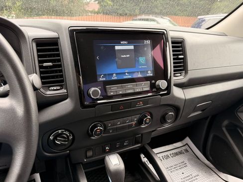 Certified 2022 Nissan Frontier S w/ Technology Package AWD/4WD image 18