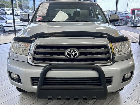 Used 2014 Toyota Sequoia SR5 image 2