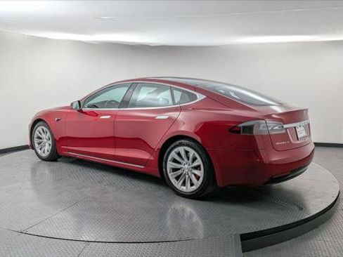 Used 2017 Tesla Model S 90D image 6