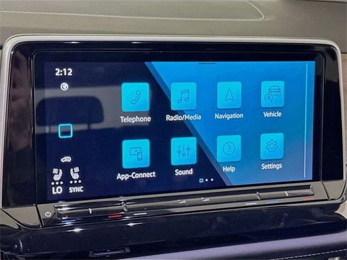 New 2025 Volkswagen Atlas SE image 7