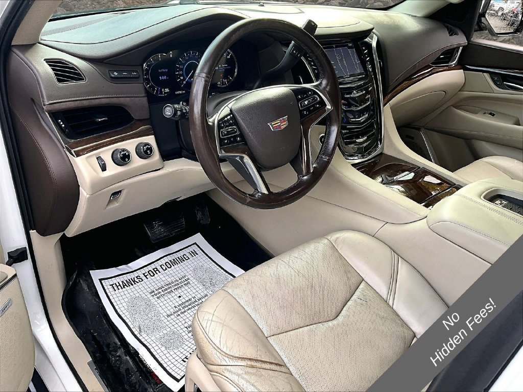 Used 2017 Cadillac Escalade ESV Premium Luxury AWD/4WD image 11