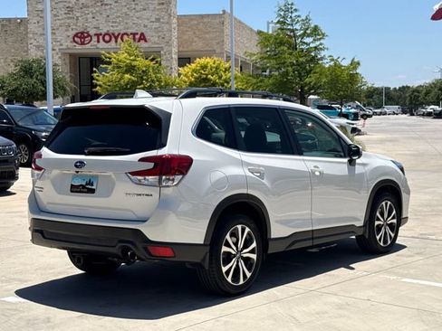 Used 2021 Subaru Forester Limited AWD/4WD image 7