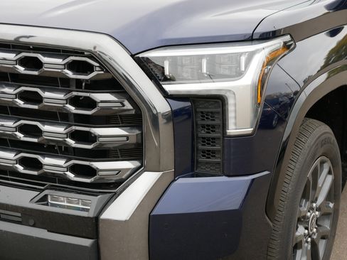 Used 2022 Toyota Tundra Platinum image 16