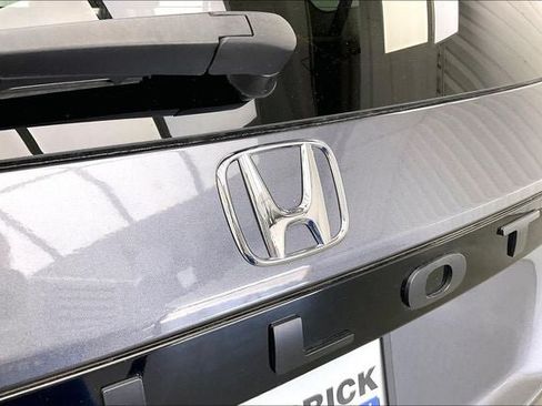 Used 2025 Honda Pilot EX-L image 31