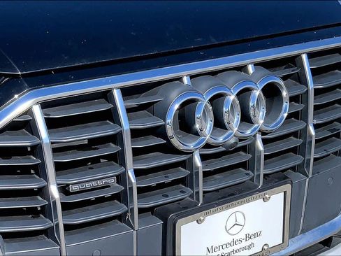 Used 2020 Audi Q7 3.0T Premium w/ Convenience Package image 30