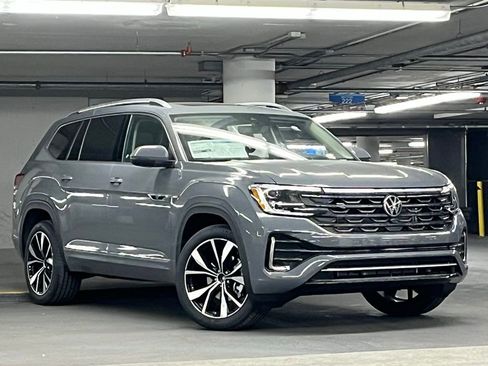 New 2026 Volkswagen Atlas SEL Premium R-Line AWD/4WD image 2