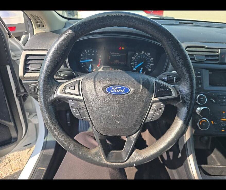 Used 2019 Ford Fusion S FWD image 4