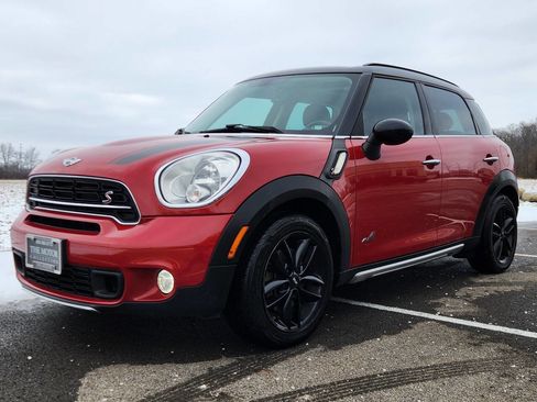 Used 2015 MINI Cooper Countryman S image 1
