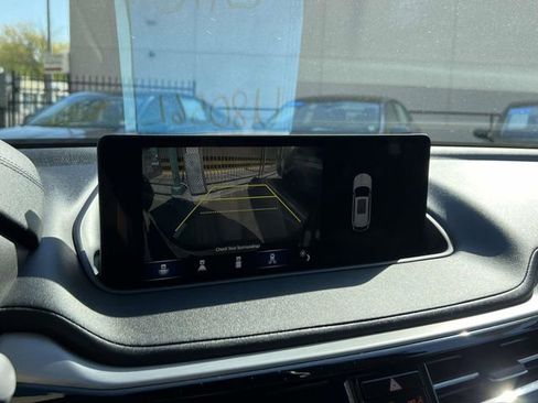 Used 2023 Acura MDX SH-AWD w/ Technology Package image 31