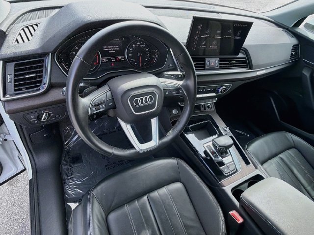 Used 2023 Audi Q5 2.0T Premium w/ Convenience Package AWD/4WD image 26