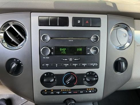 Used 2013 Ford Expedition XL w/ HD Trailer Tow Pkg AWD/4WD image 17
