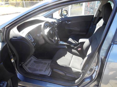 Used 2013 Honda Civic LX image 2