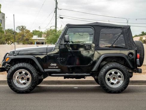 Used 2006 Jeep Wrangler X w/ Tire & Wheel Group (Ecco) AWD/4WD image 2