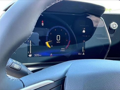 New 2026 Chevrolet Trax ACTIV w/ Sunroof Package FWD image 21