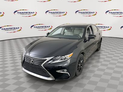 Used 2017 Lexus ES 350 w/ Luxury Package