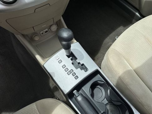 Used 2009 Hyundai Elantra GLS FWD image 19