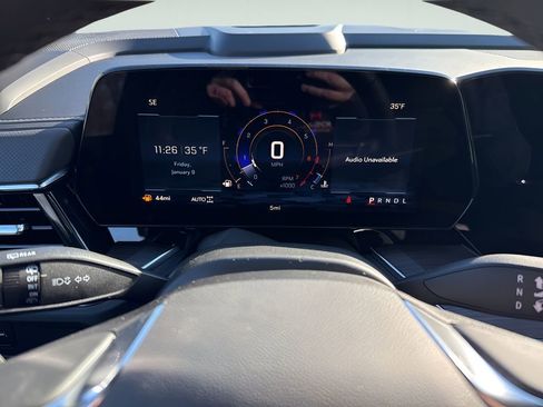 New 2026 Chevrolet Suburban Premier w/ Sun And Tow Package image 29