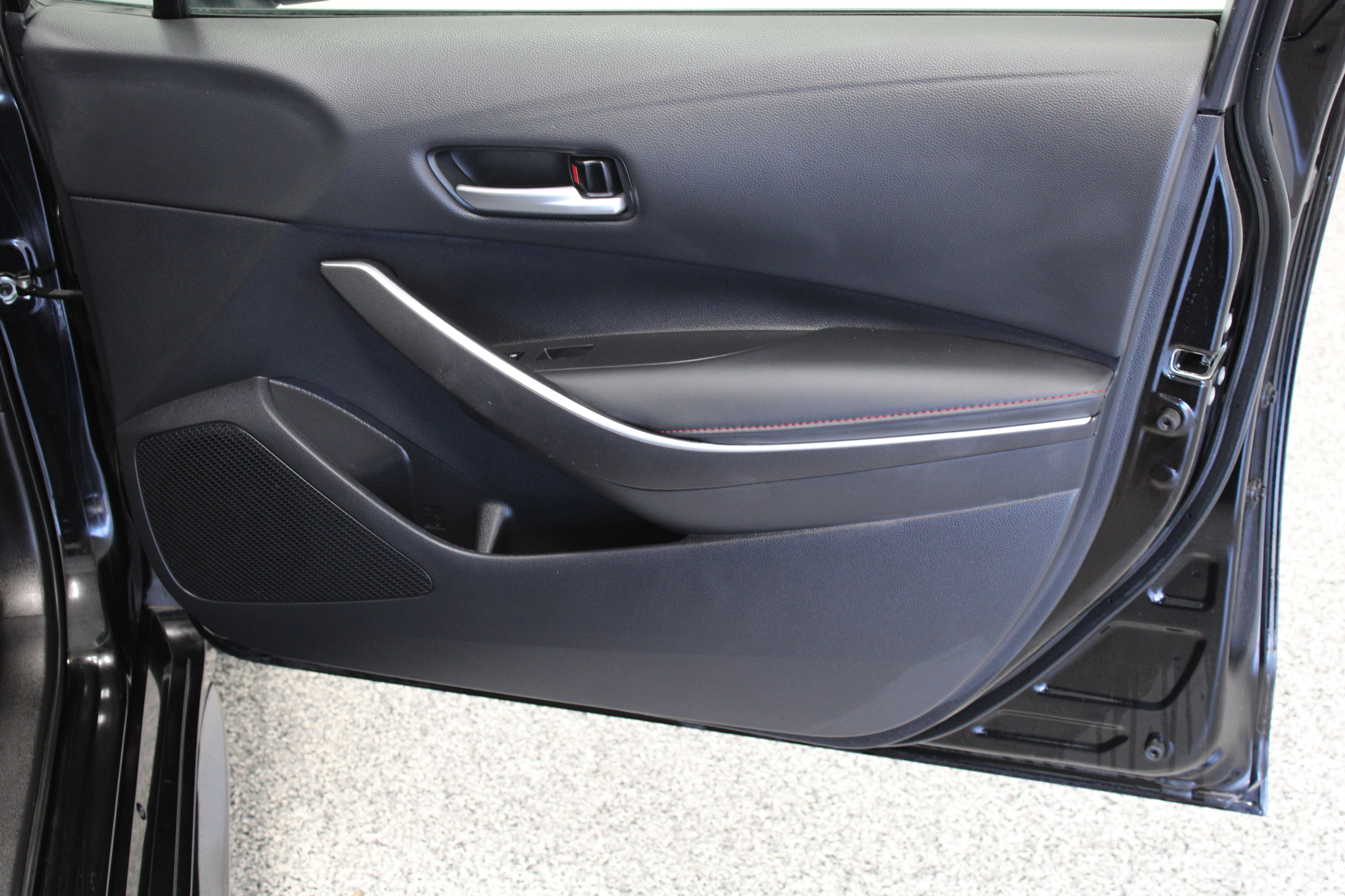 Certified 2024 Toyota Corolla SE FWD image 32