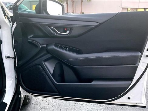 Used 2024 Subaru Outback Premium image 27