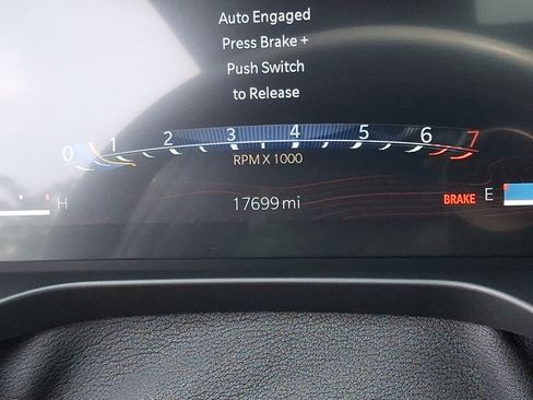 Certified 2023 Jeep Grand Cherokee Altitude AWD/4WD image 18