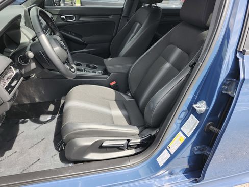 Used 2025 Honda Civic Sport image 23