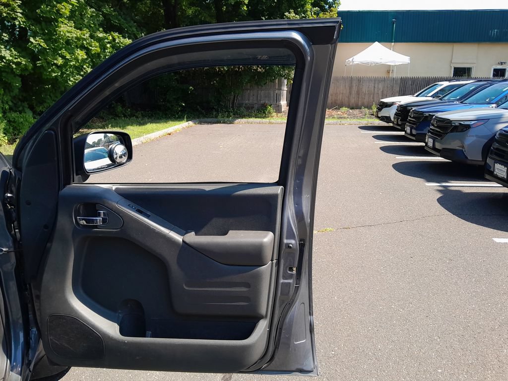 Used 2019 Nissan Frontier SV w/ Value Truck Package AWD/4WD image 33