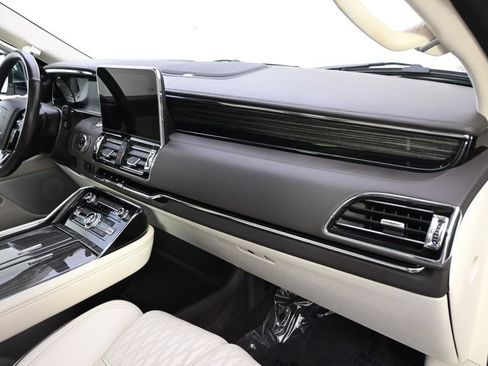 Used 2021 Lincoln Navigator L Black Label AWD/4WD image 15