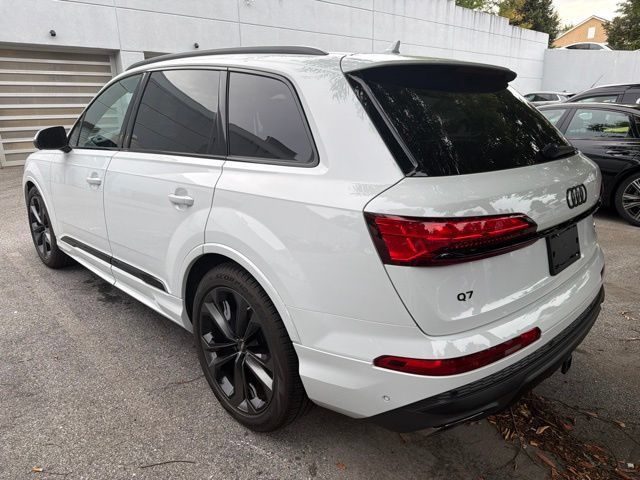 Used 2026 Audi Q7 3.0T Premium Plus AWD/4WD image 6