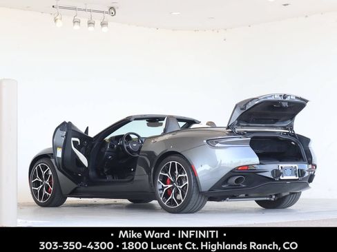 Used 2019 Aston Martin DB11 Volante RWD image 4
