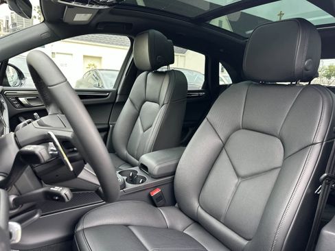 New 2026 Porsche Macan S AWD/4WD image 5