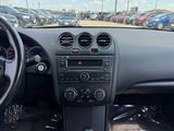 Used 2011 Nissan Altima 2.5 S w/ Convenience Pkg image 2